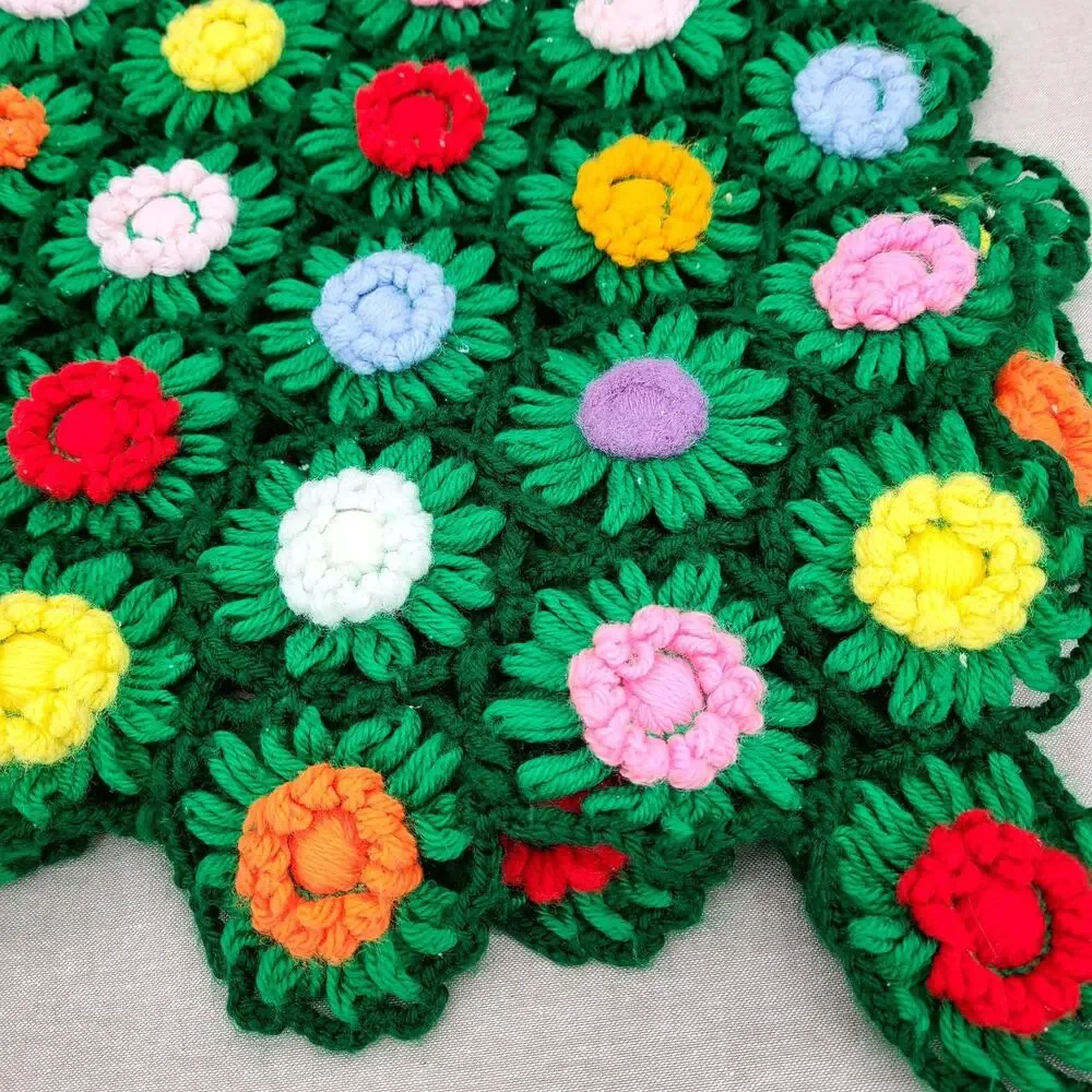 VTG 70s Handmade Crochet Daisy Granny Afghan Throw Cover Multicolor Cottagecore